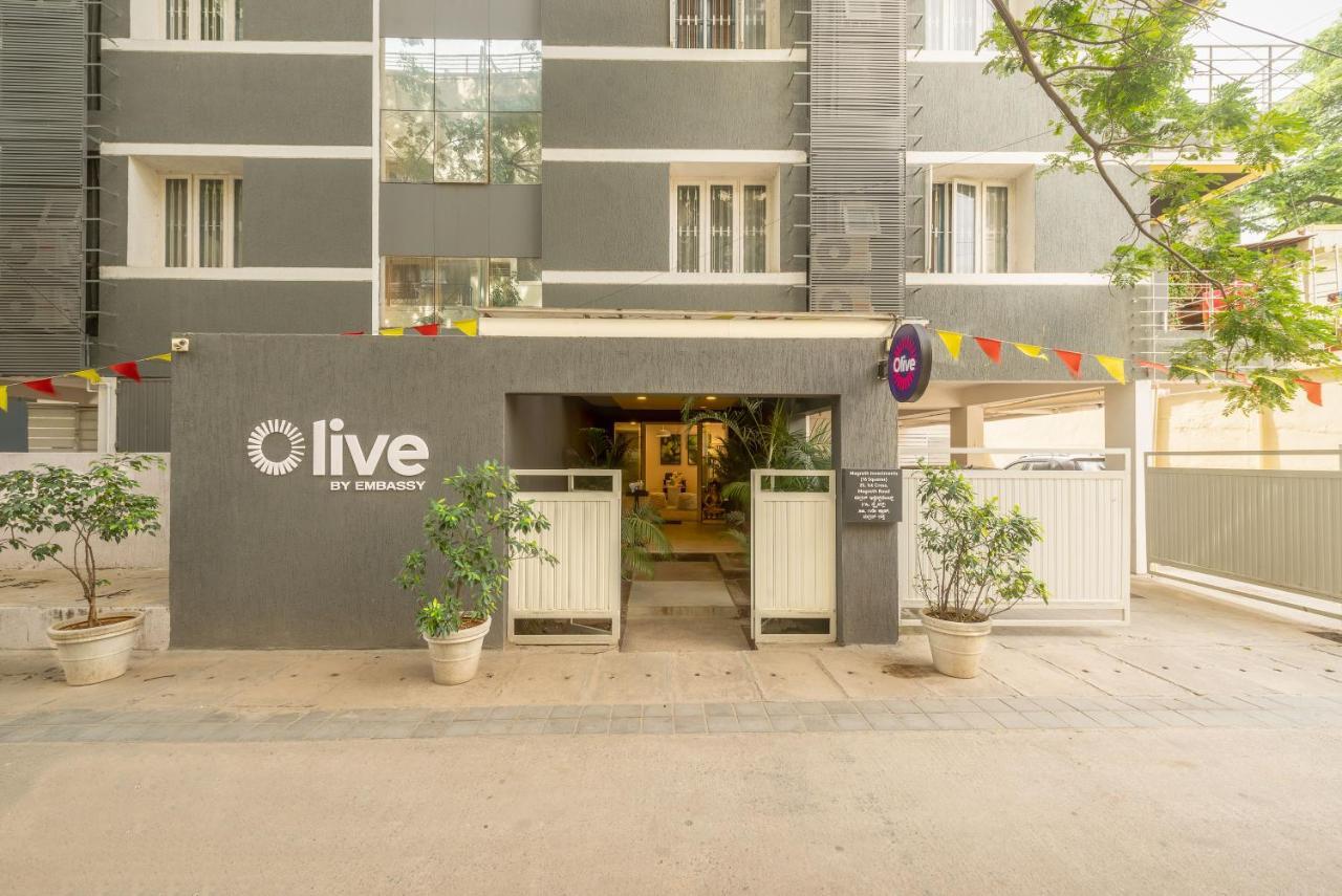 Olive Hotel Magrath By Embassy Group Bangalore Buitenkant foto