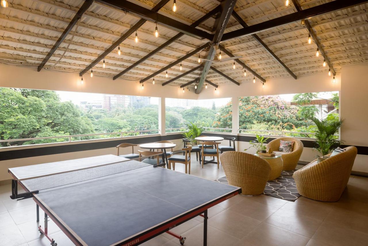 Olive Hotel Magrath By Embassy Group Bangalore Buitenkant foto