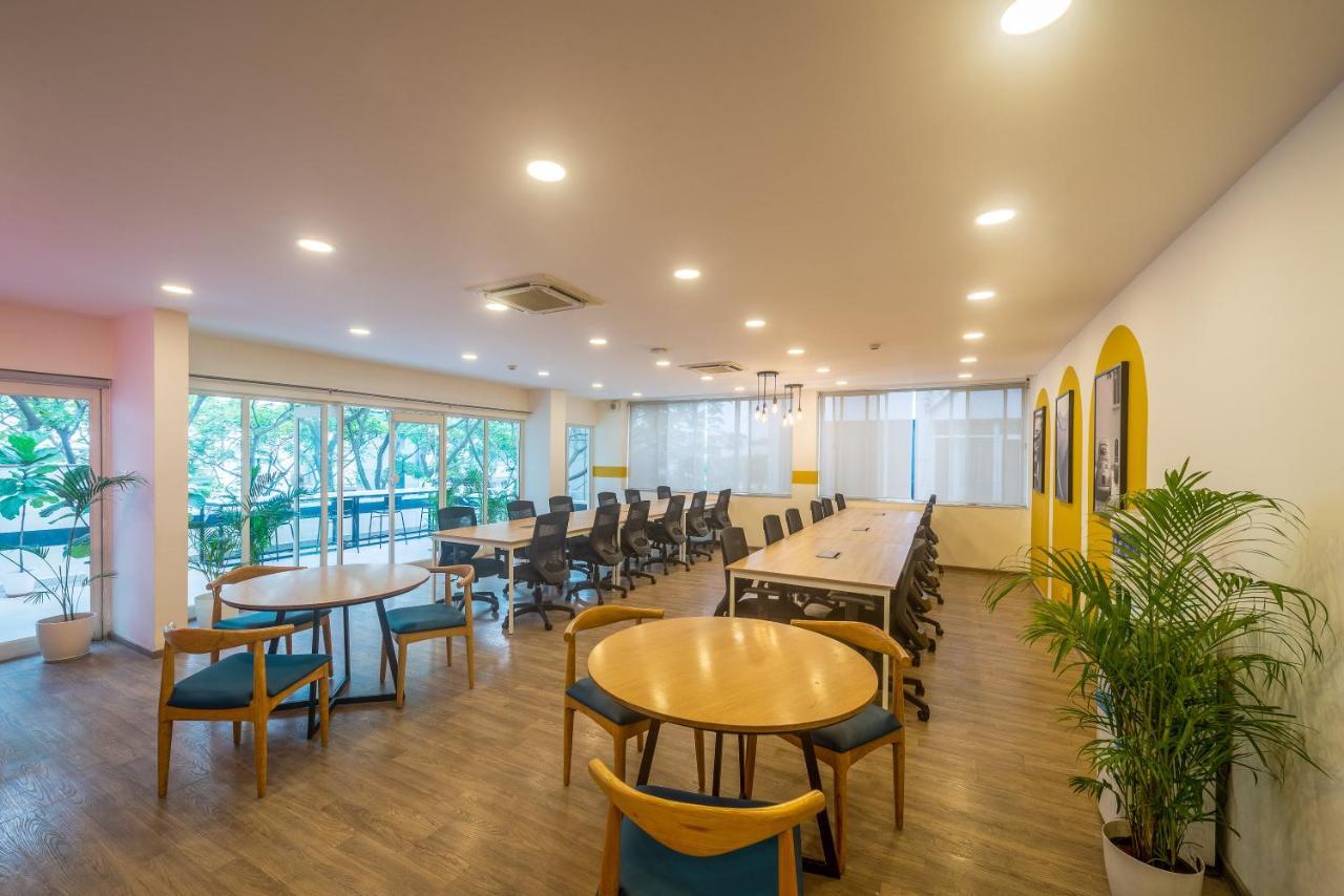 Olive Hotel Magrath By Embassy Group Bangalore Buitenkant foto