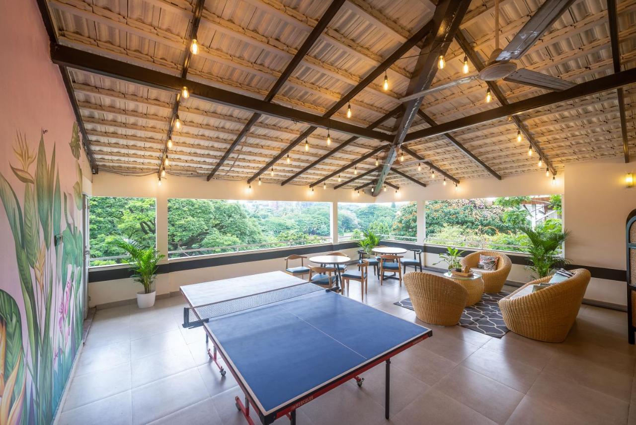 Olive Hotel Magrath By Embassy Group Bangalore Buitenkant foto