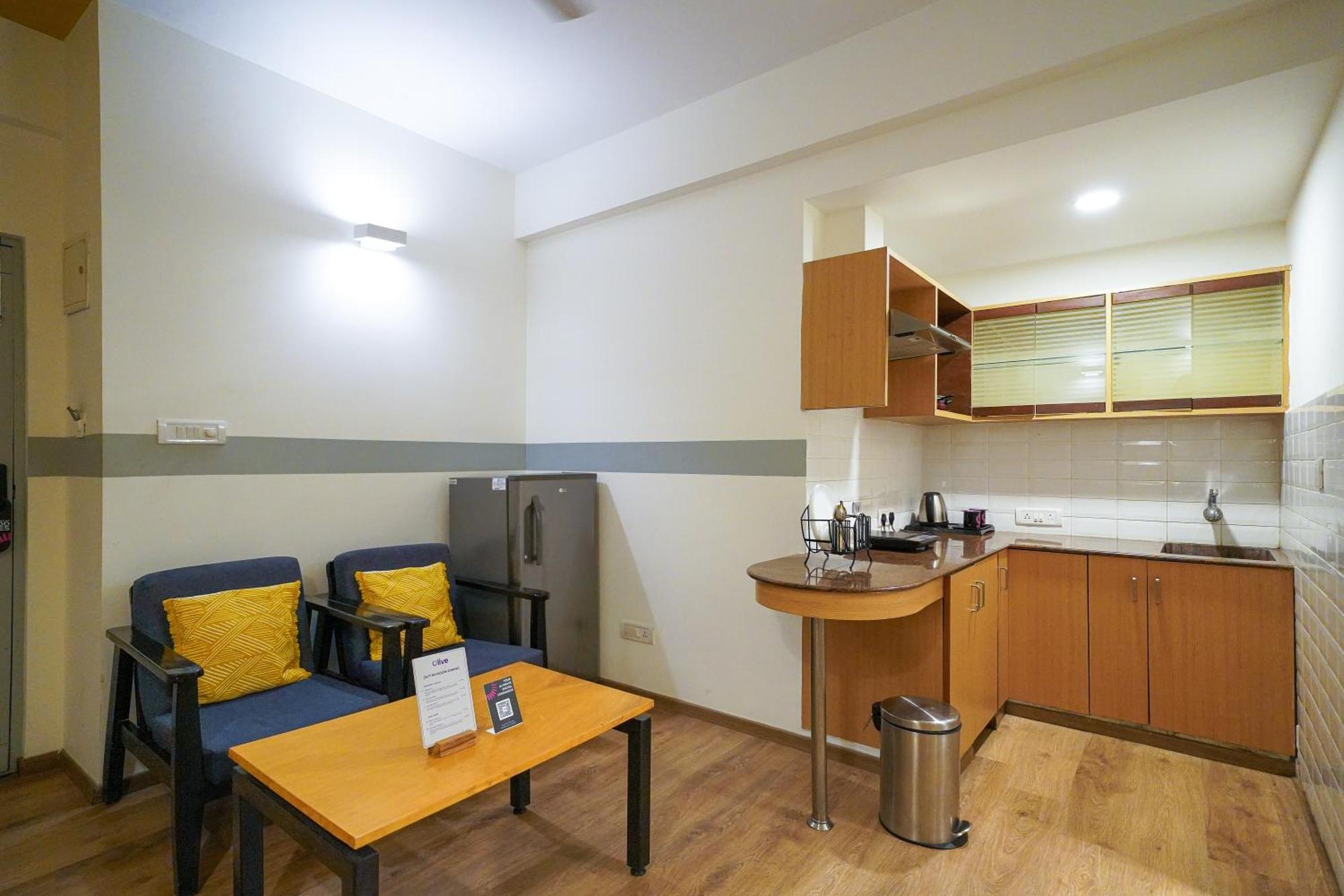 Olive Hotel Magrath By Embassy Group Bangalore Buitenkant foto
