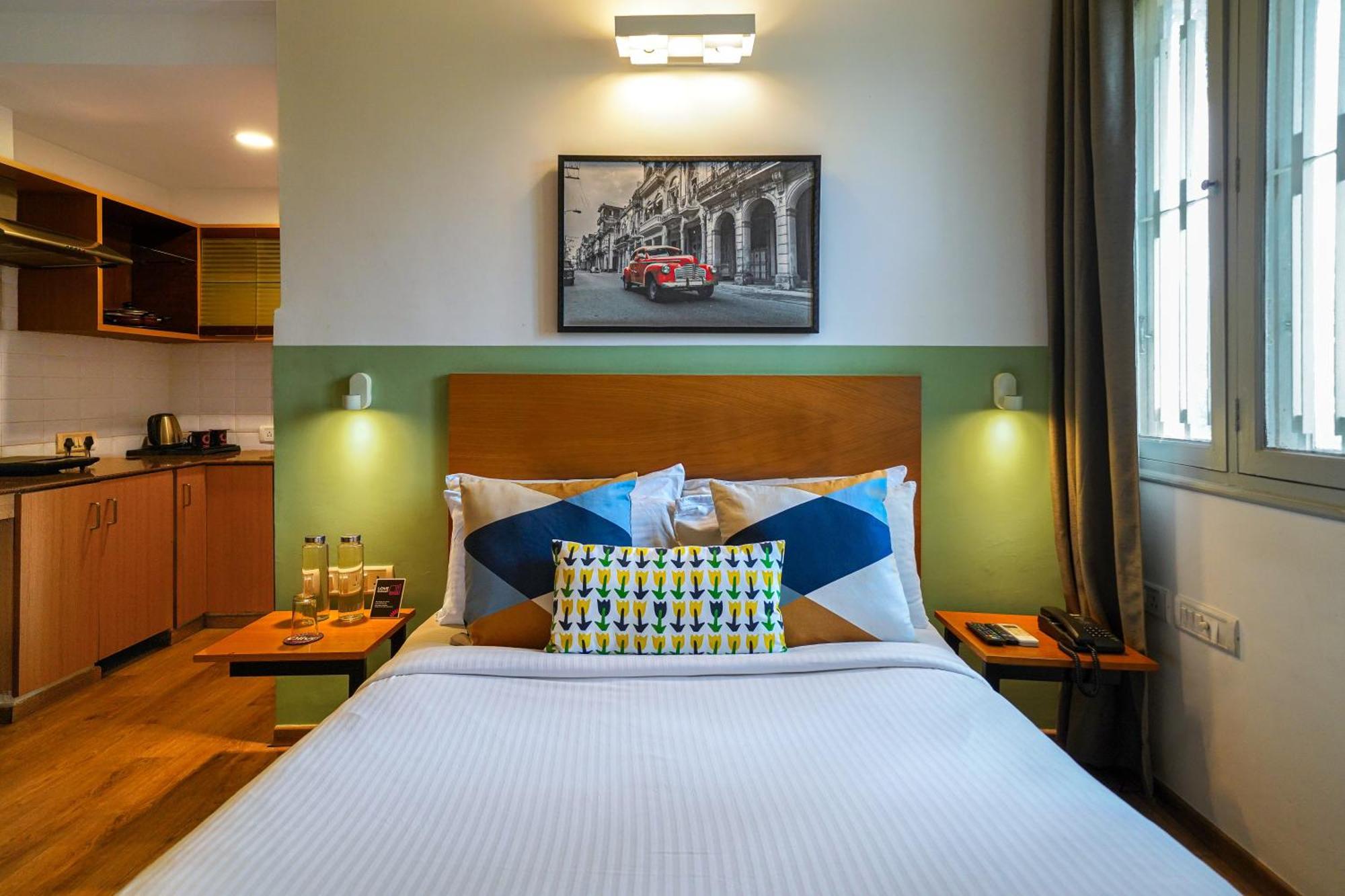 Olive Hotel Magrath By Embassy Group Bangalore Buitenkant foto