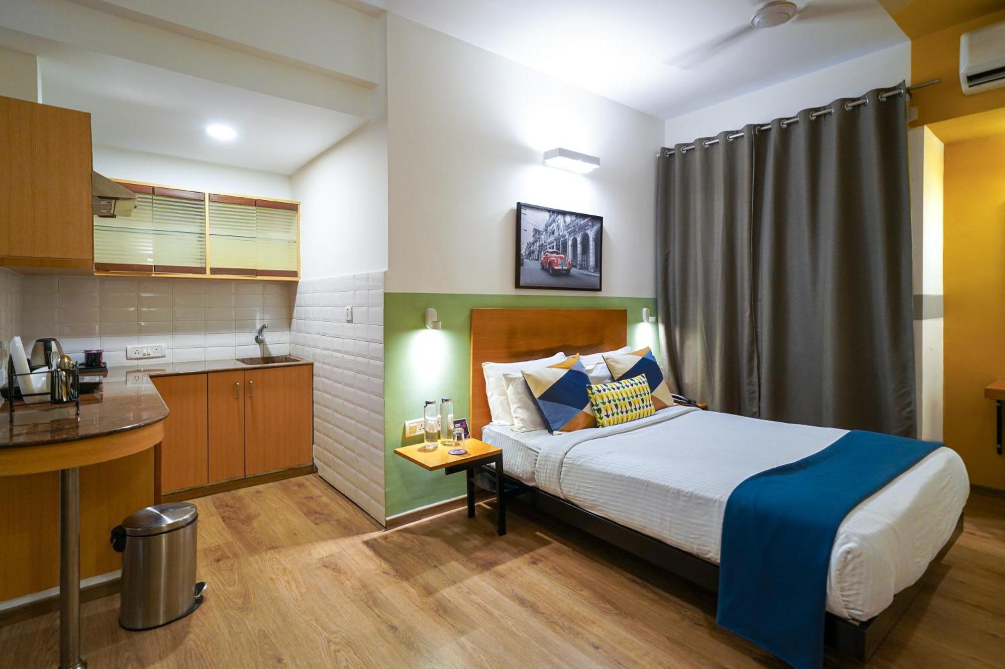 Olive Hotel Magrath By Embassy Group Bangalore Buitenkant foto