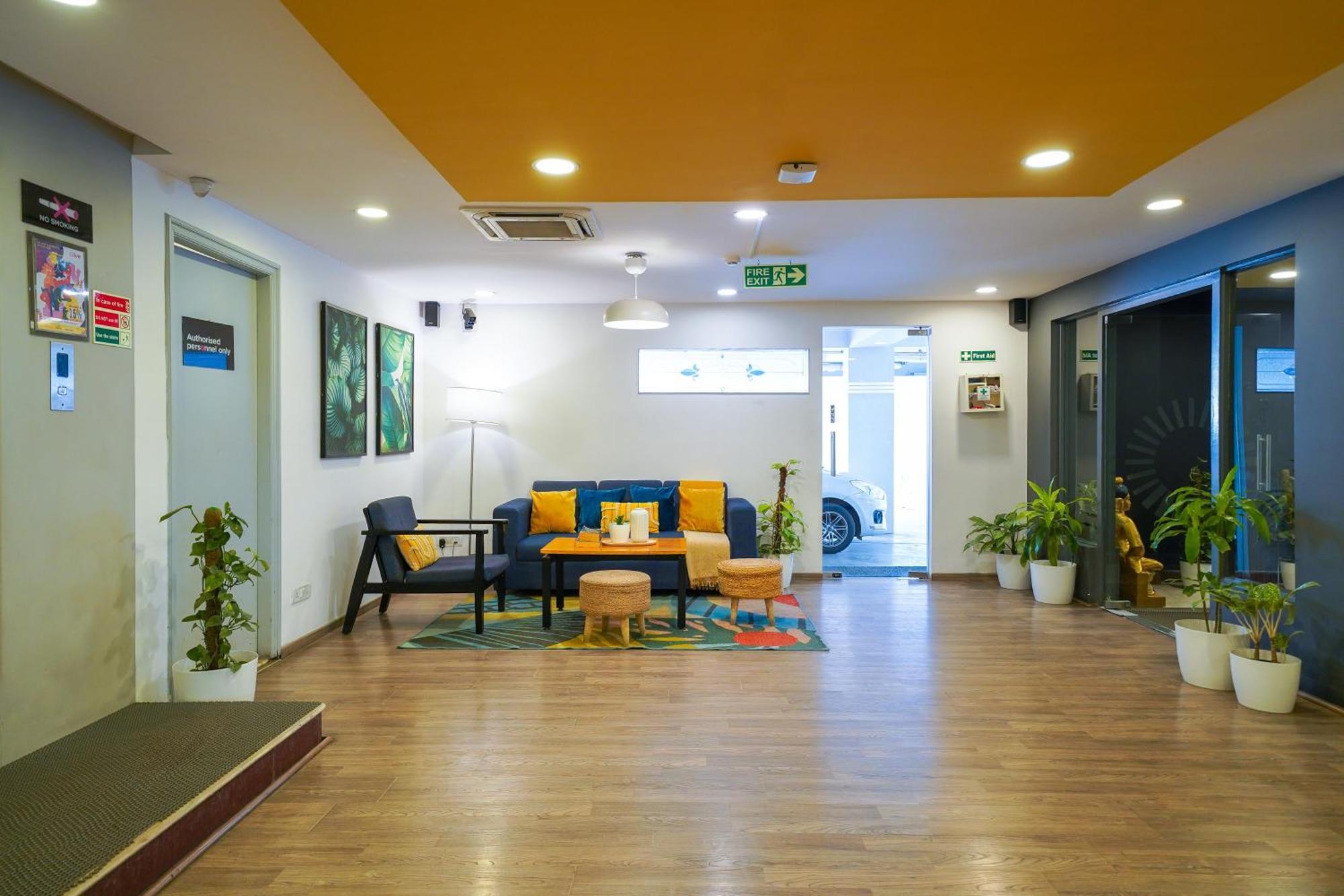 Olive Hotel Magrath By Embassy Group Bangalore Buitenkant foto