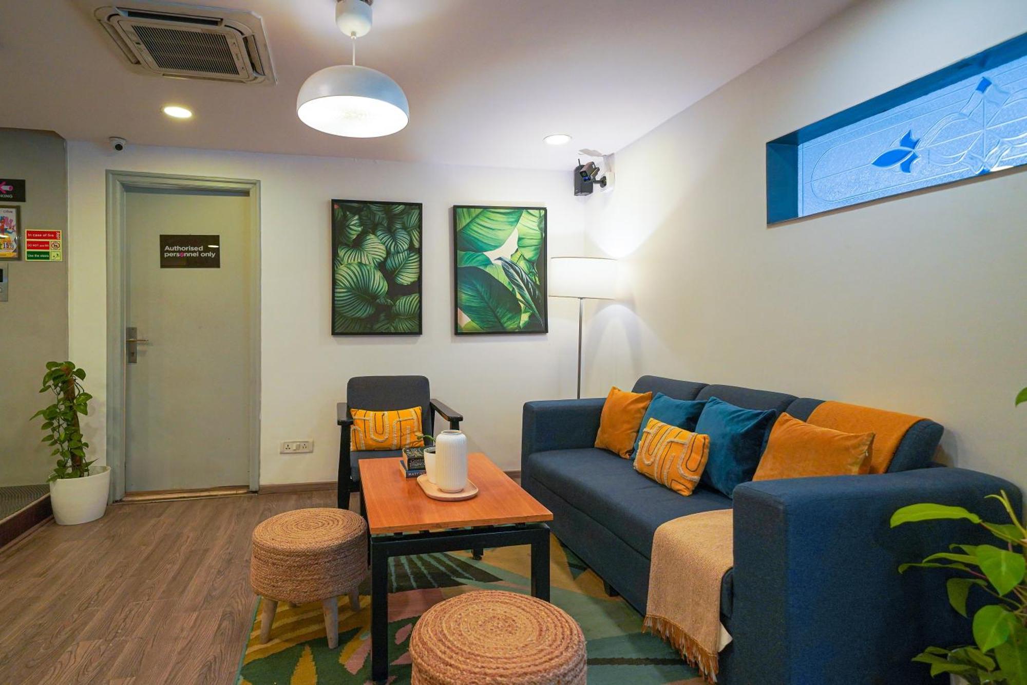 Olive Hotel Magrath By Embassy Group Bangalore Buitenkant foto